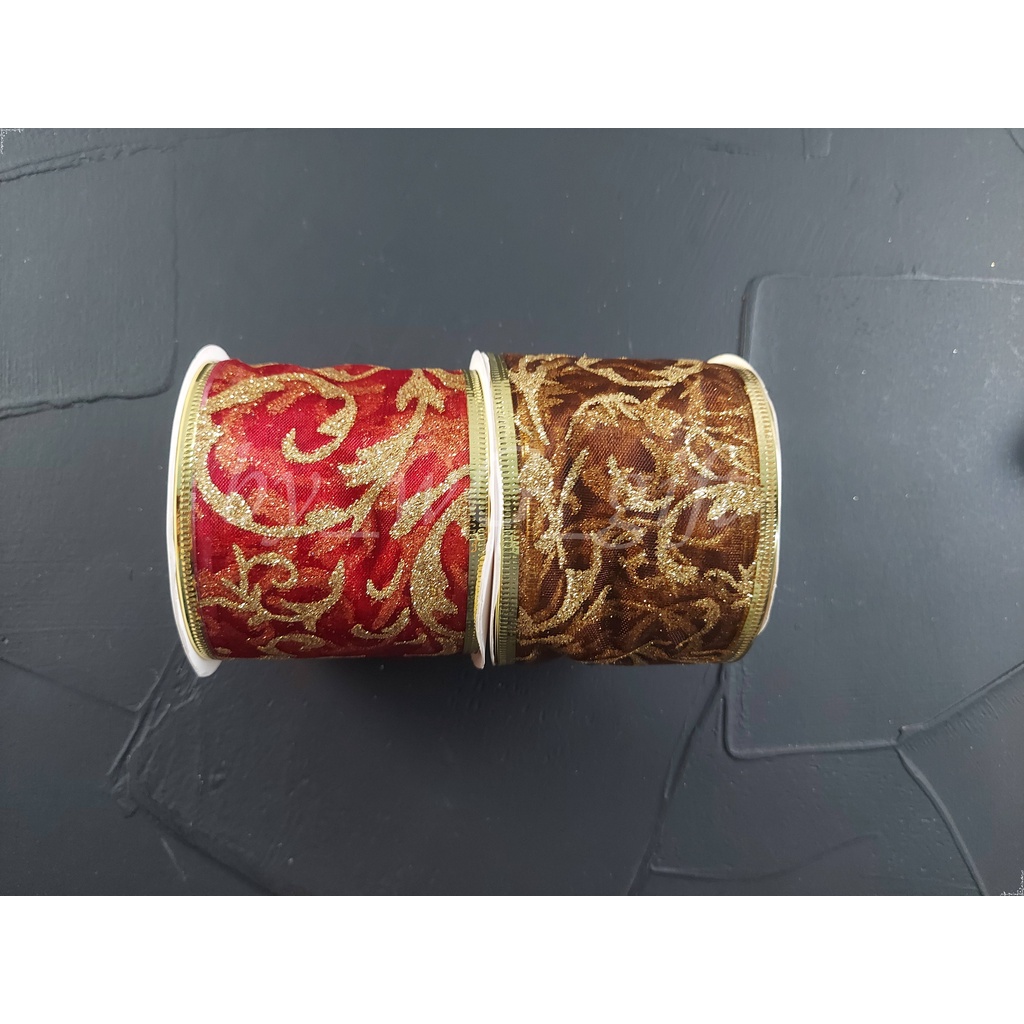 

Pita Organdi Gliter Gold; Lebar 6.3 cm; Panjang 10 yard - Motif Bunga