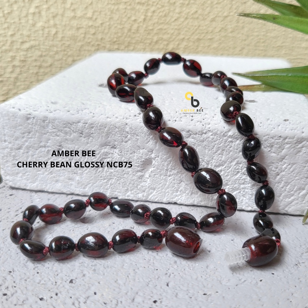 Kalung Amber Bayi Anak Premium Glossy Dark Cherry Beans BGCB68 By Amber Bee