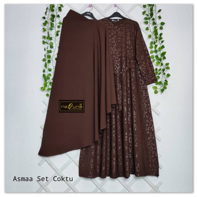 Baju gamis syar'i setelan jilbab jumbo, cocok dipakai dalam situasi apapun.