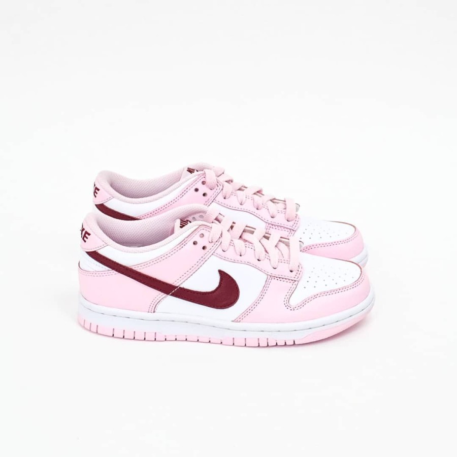 nike dunk low valentines