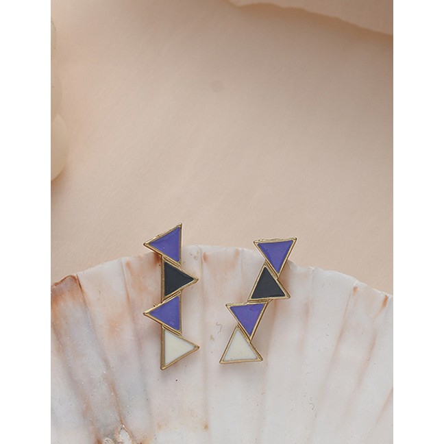 LRC Anting Tusuk Fashion Color Mixing Dripping Geometric Triangle Acrylic Earrings K04141