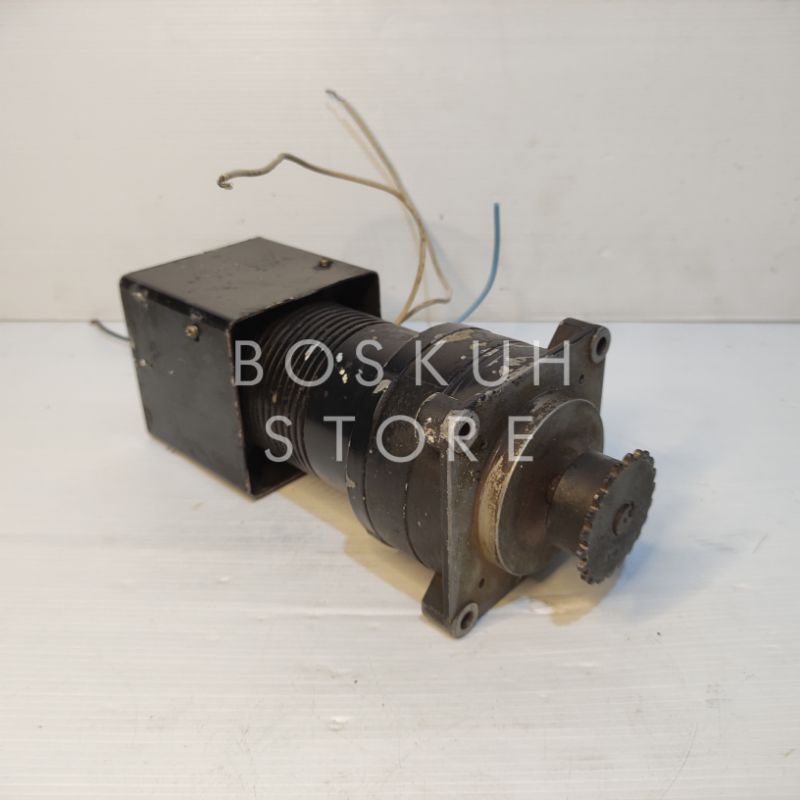 AC MOTOR GEARBOX 60W 1:10 150RPM