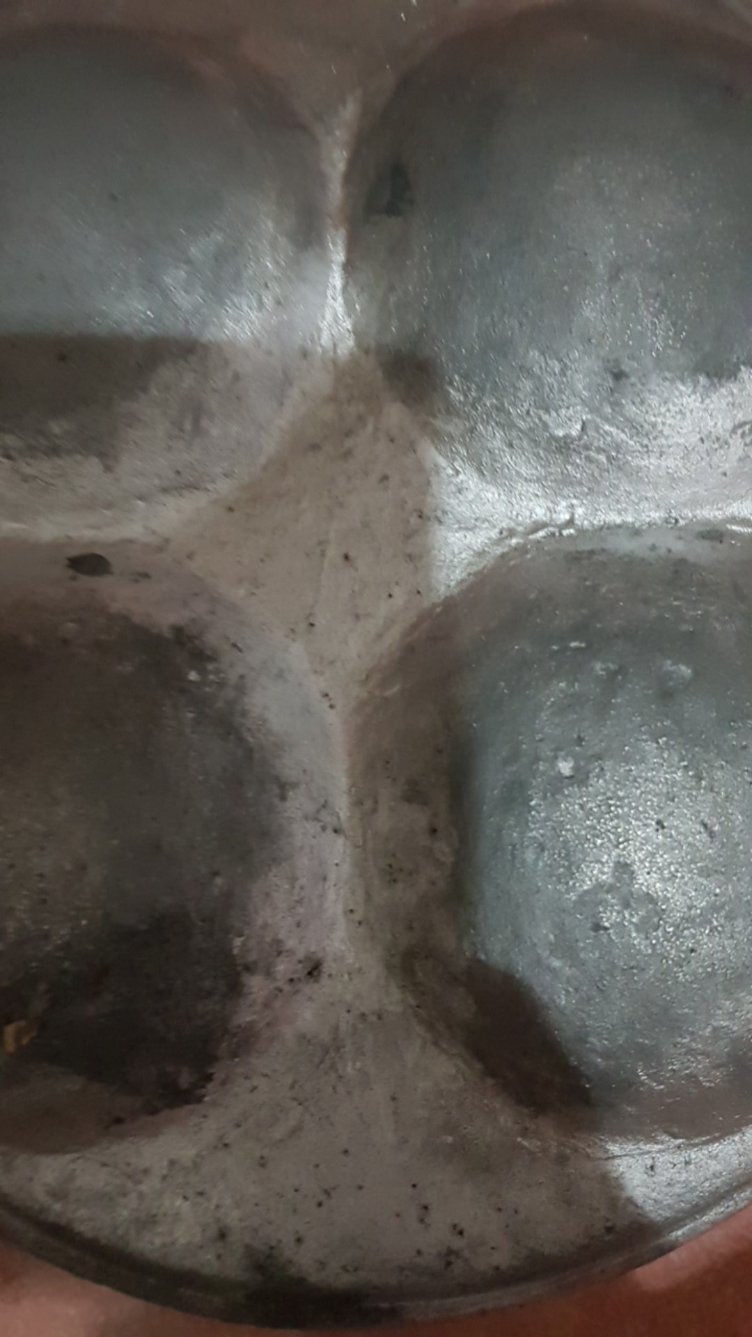 Cetakan Serbaguna 4 Lubang / Cetakan  Kue Cubit, Lumpur, Apem Free Sutil