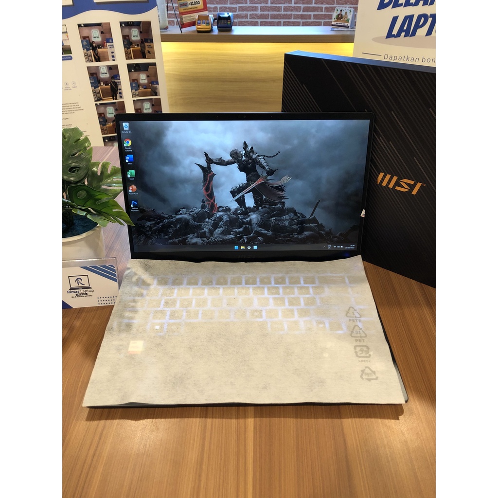 MSI 14 EVO Intel Iris Xe i7 Gen 11th Ram 16 / 1 TB SSD Second Bekas