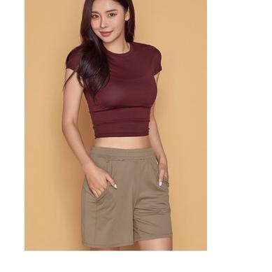 Pasti Update STL ESSENCE VOLUME CROP TOP#