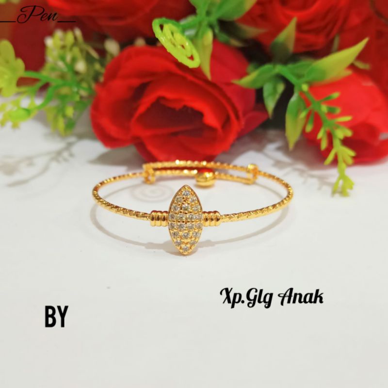 Gelang Krincing Anak Plat Permata Motif Perhiasan Motif Korea Tidak Karat COD