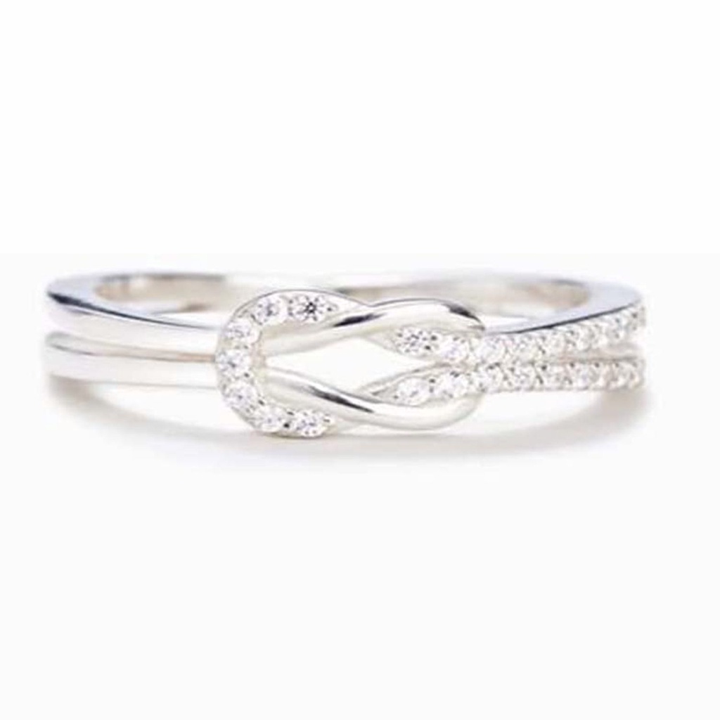 Cincin Kristal Bentuk Simpul Persegi Warna Silver Gaya Vintage Untuk Wanita