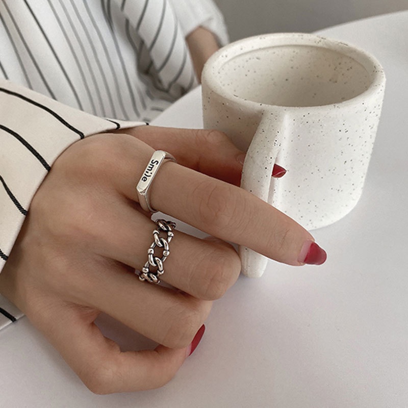 2pcs / Set Cincin Rantai Model Terbuka Dapat Disesuaikan Desain Smile Gaya Hip Hop Korea Untuk Wanita