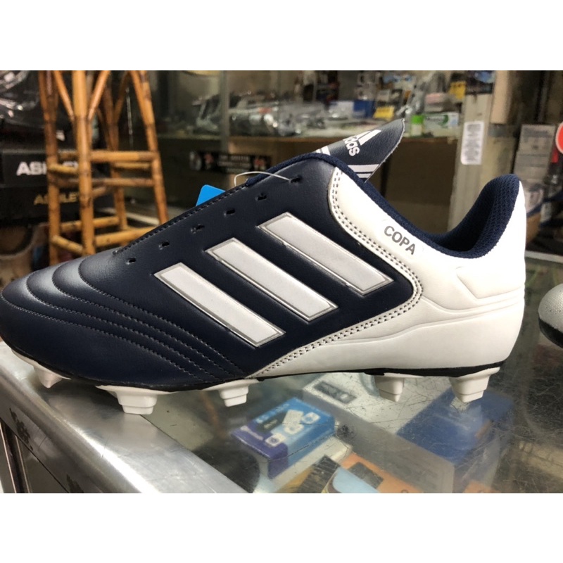 sepatu bola import