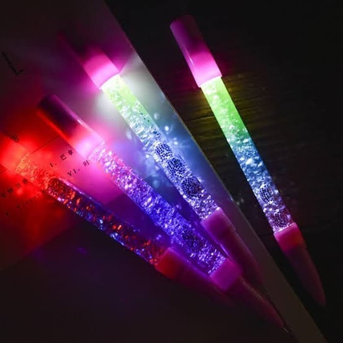 

Lampu Glitter Sparkle Fairy Wand Pulpen Pen Light Souvenir Ultah Anak