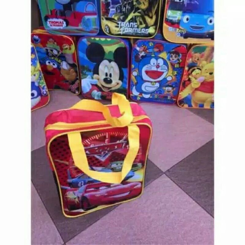 

tas bingkisan ultah , tas souvenir ultah , bingkisan ultah