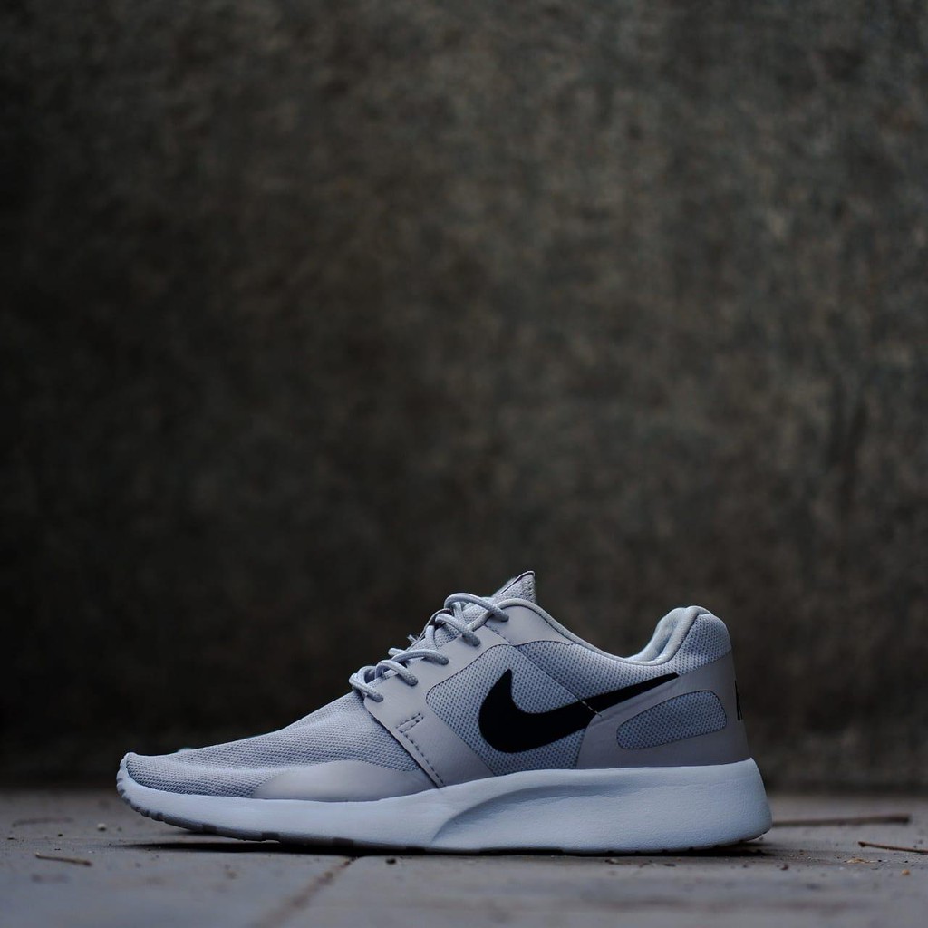 nike kaishi run grey