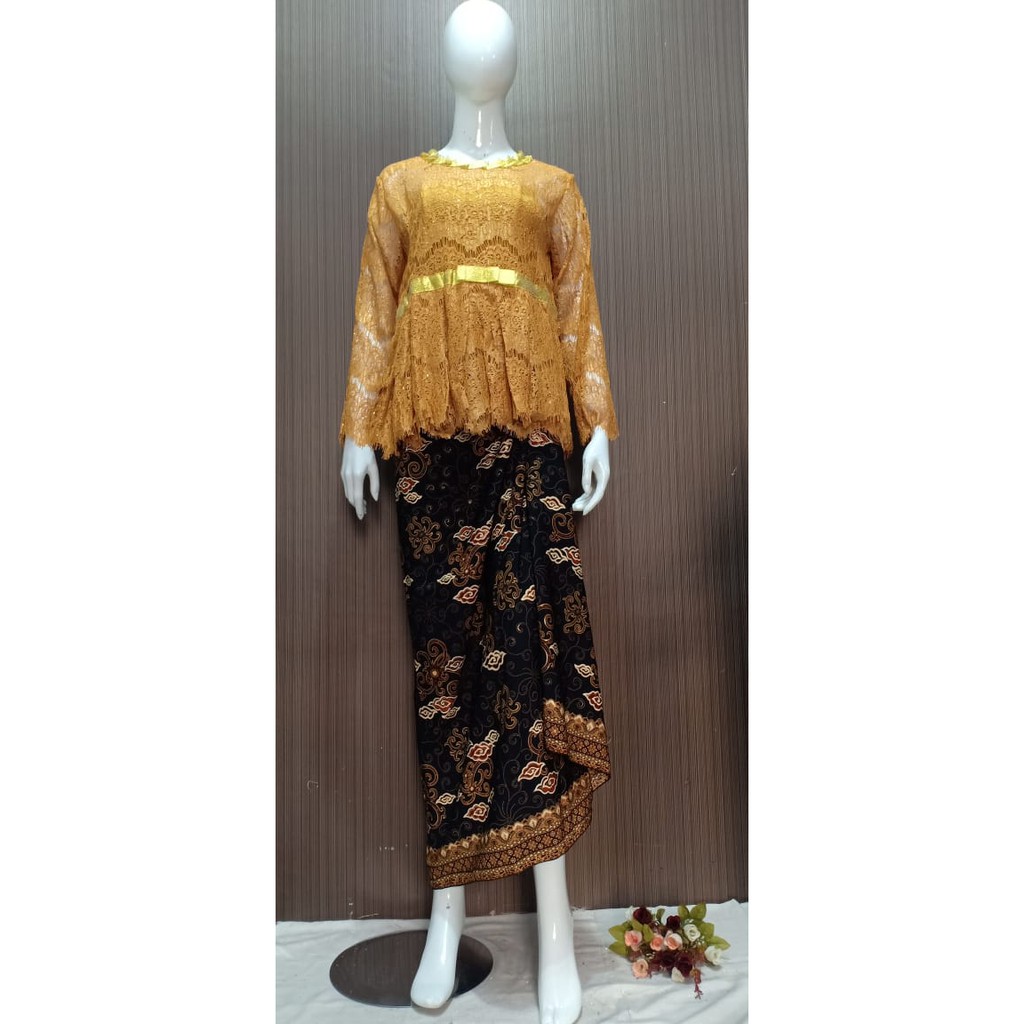 SALE OBRAL WIMODE  KEBAYA FULL PURING KEBAYA MODERN(BISA COD) /KEBAYA WISUDA LAMARAN/RUMAH KEBAYA BANDUNG RUMAH SONGKET BANDUNG