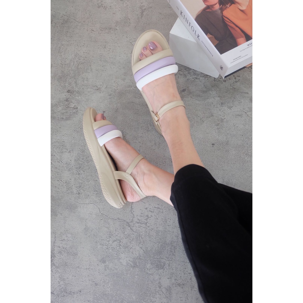 Bluebells Sandal Tali Wanita Slip On 3cm -Bress-cream