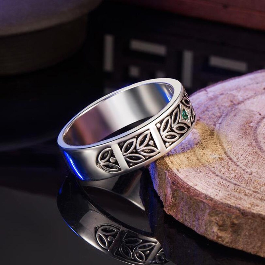 Perak Antik Zamrud Cincin Berlian Baja Titanium Pola Daun Fashion Pria Punk Band Rings