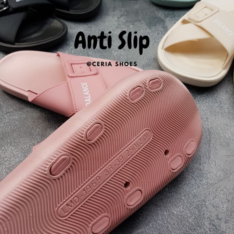 [BEST SELLER] Sendal Jelly Cuted BLC Import Full Karet Lentur Elastis Sandal Slop Silang Kokop-2