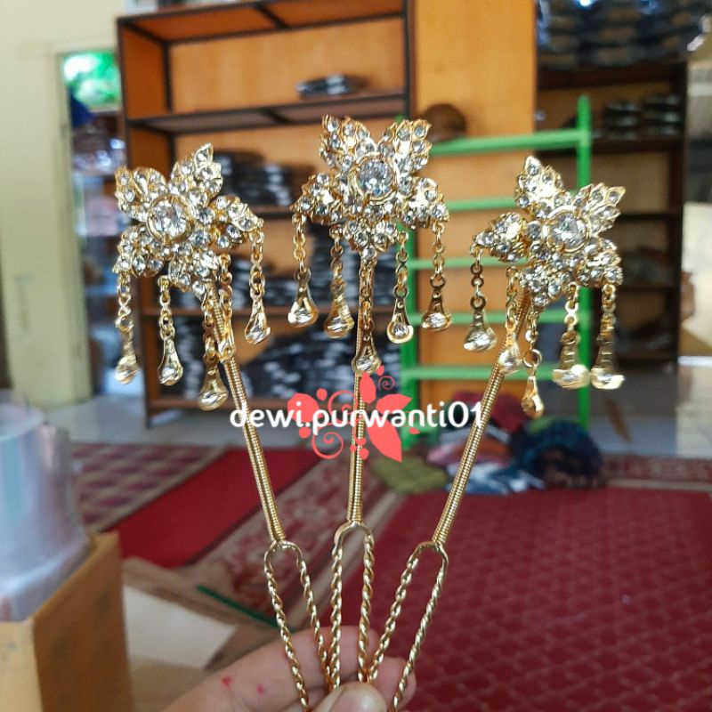 Mentul Diamond Mentul Mewah Batu Tanam