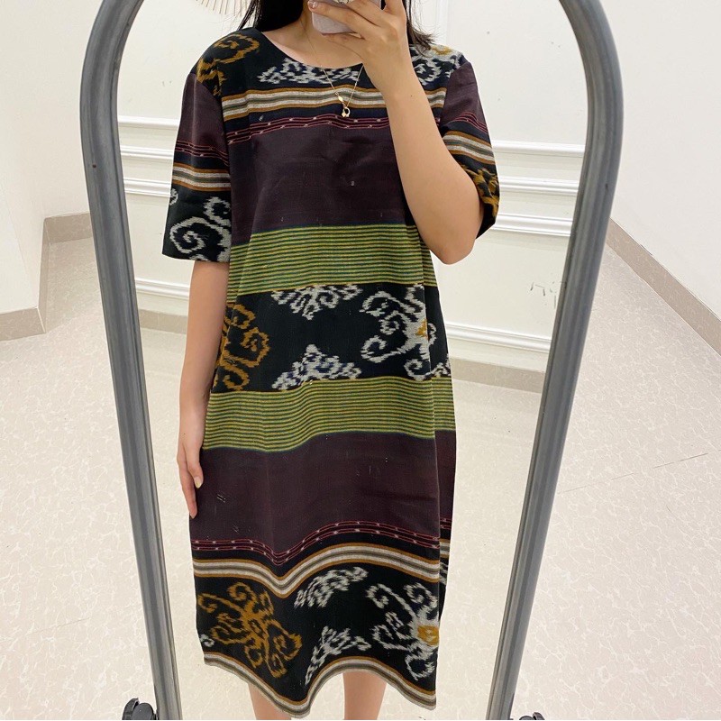 Lausboutique-Dress Tenun Basic