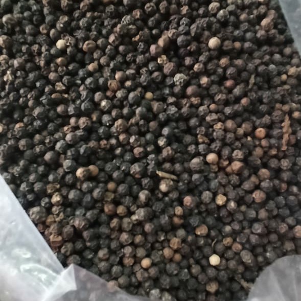 

lada / merica hitam 100gr