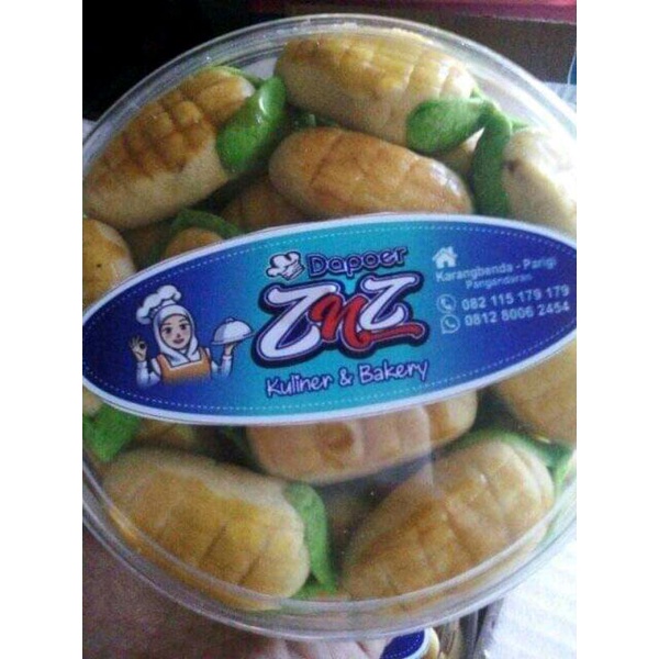 

1 Paket kue kering