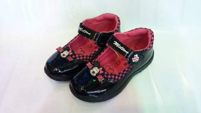 SEPATU SEKOLAH ANAK PEREMPUAN MILTON MINNIE MOUSE IKE ANAK PEREMPUAN