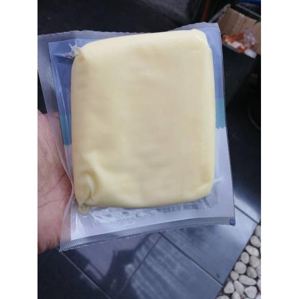 

READY STOCK!!!! Keju Mozarella Perfetto Repack / Mozzarella Cheese 250gr