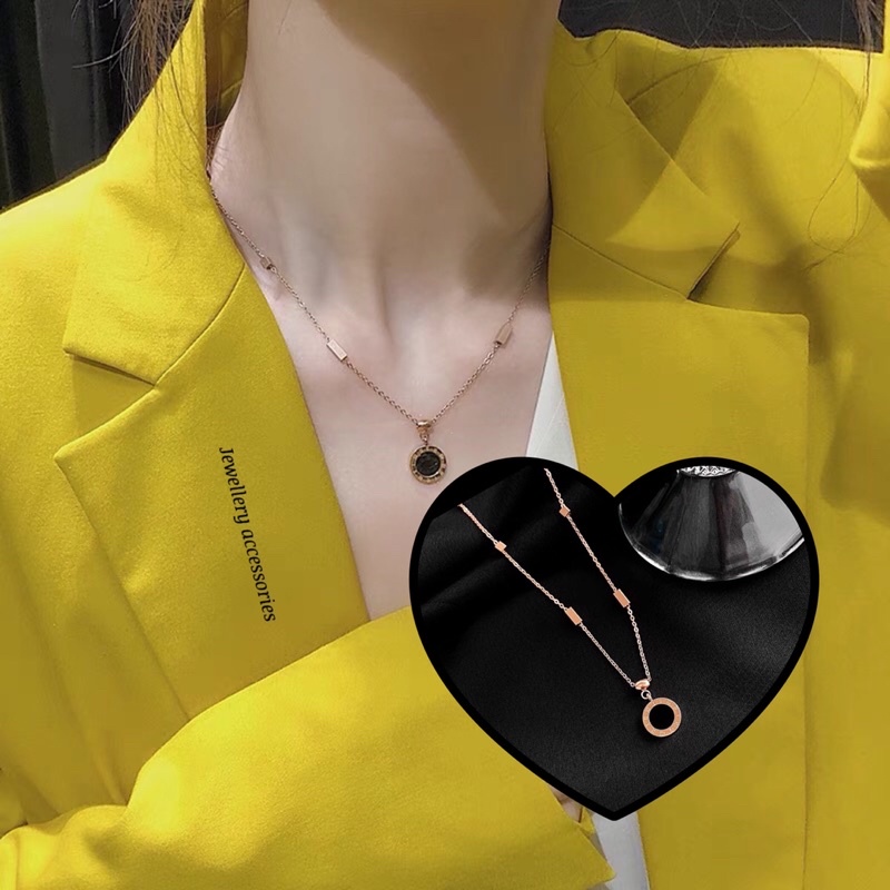 Kalung Titanium Bisa Bolak Balik Hitam Putih Korea Fahion Style Trending