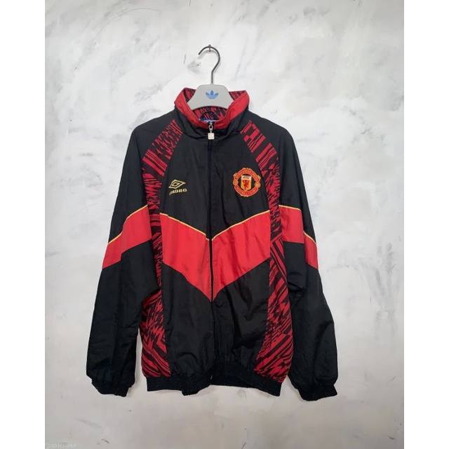 umbro manchester united jacket