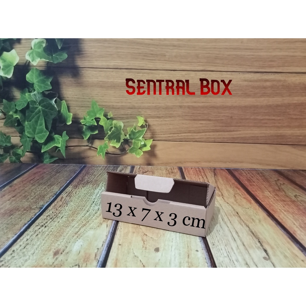 ( Min.order 5 pcs ) Kardus 13 x 7 x 3 cm........ Die Cut ( pembelian di atas 10 pcs harga lebih Murah )