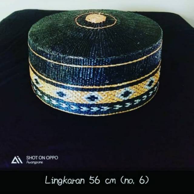 Songkok recca Bugis / Songkok pamiring / Bugis