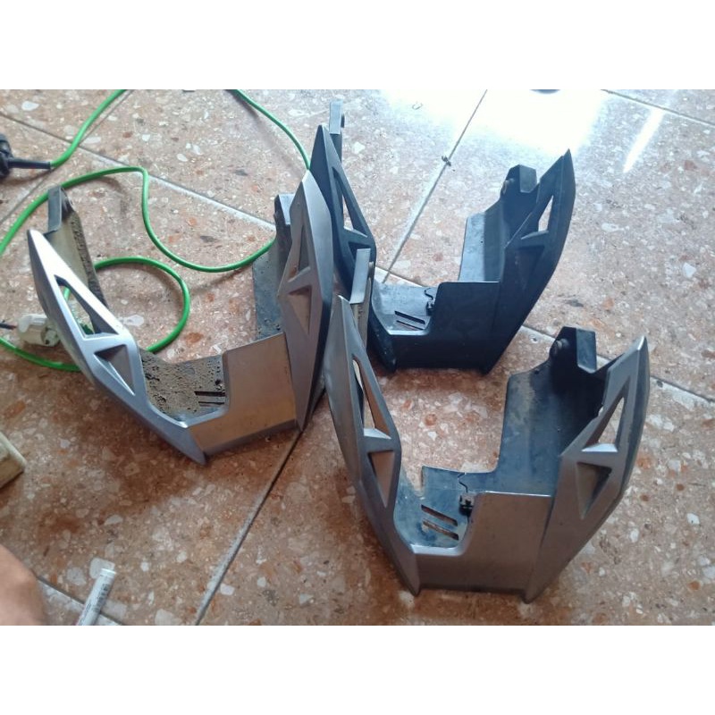 undercowl cover mesin new cb150r SE