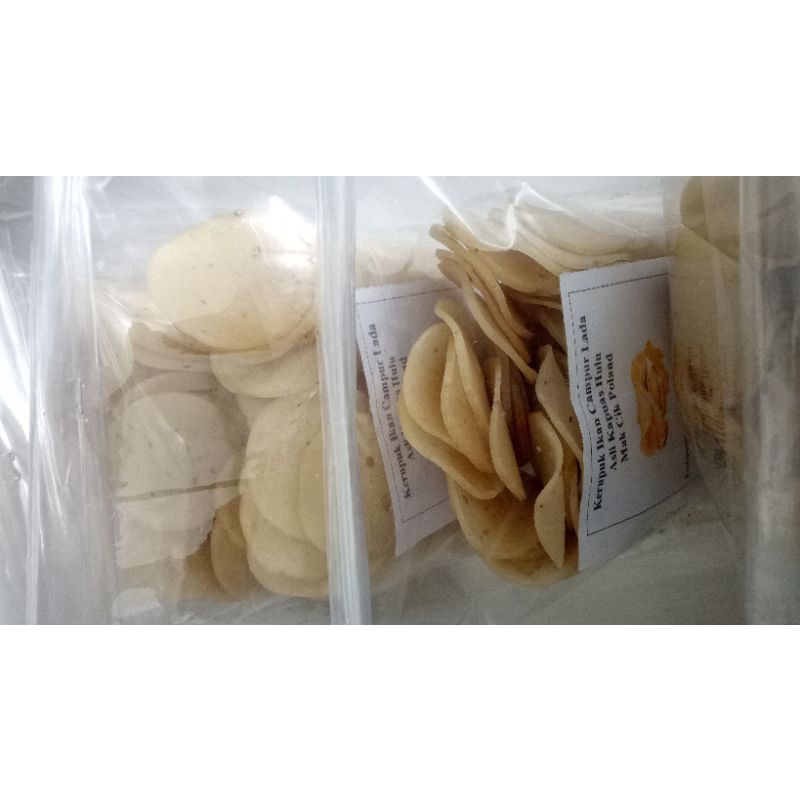 

kerupuk ikan belidak campur lada berat 500gram