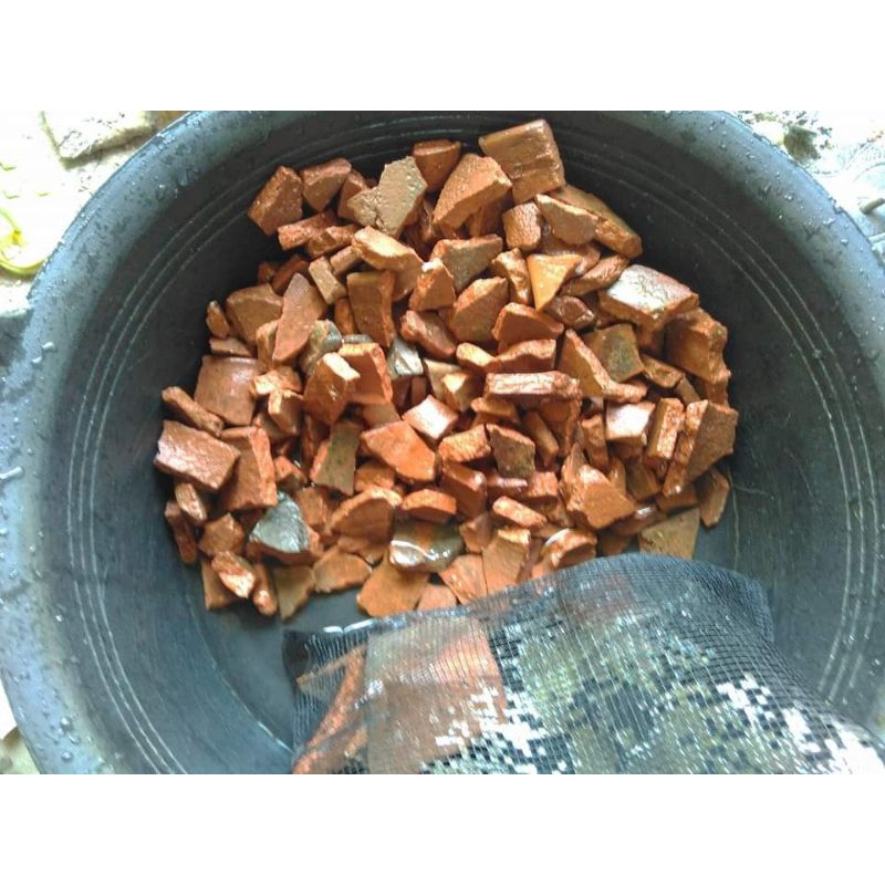 Pecahan Batu Bata dan genting Media Tanam Dan Aquascape 500 gram