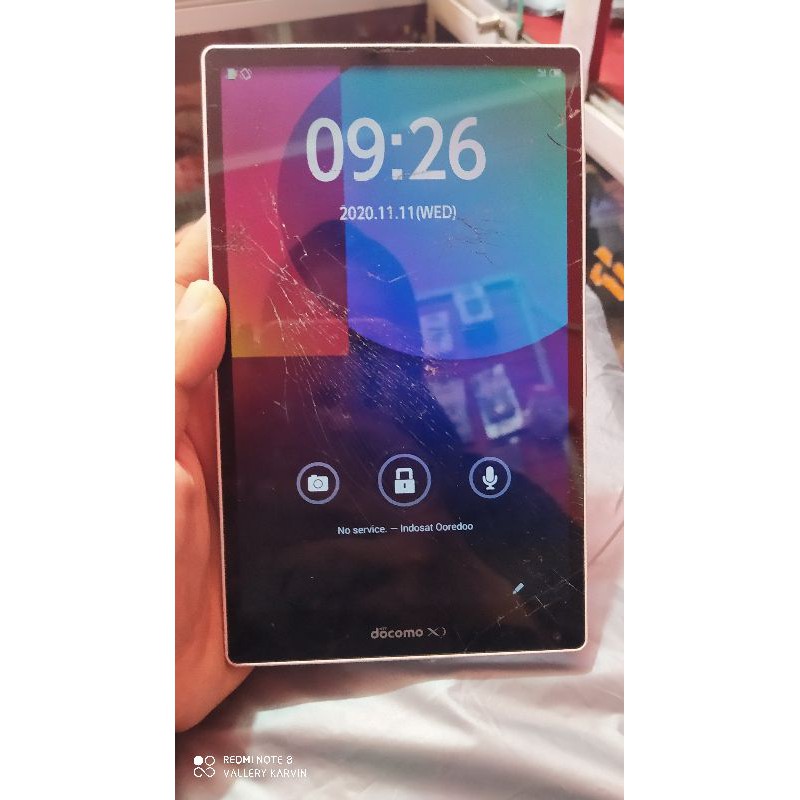 Sharp Aquos pad Sh06f minus kaca, Lcd ok masih bisa pakai otg mouse bisa nego tipis