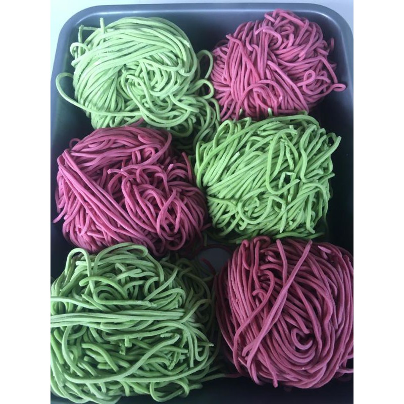 

Mie basah mentah sehat beet/bayam 6pcs (600gr)