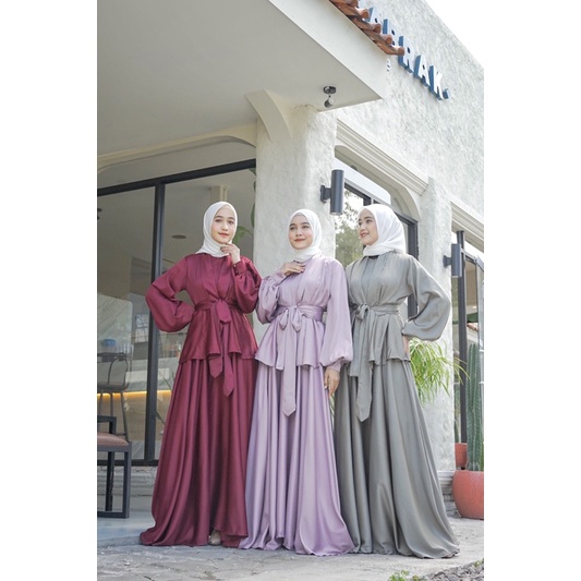 Alice Dress by Renatha