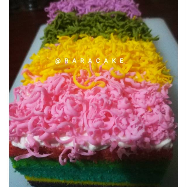 

Rainbow cake lembut /cake enak