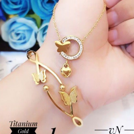 Titanium Set Kalung dan Gelang Cantik Terlaris  Y118