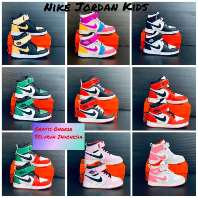 NIKE JORDAN  RETRO 1HIGHT KIDS Sepatu  anak Pria Wanita 