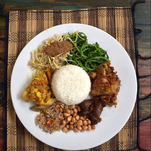 

Nasi Campur Ayam Betutu