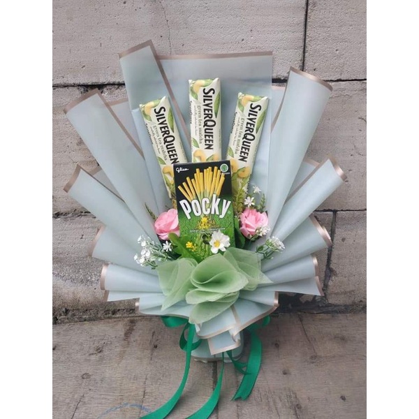 

Bucket Coklat Silverqueen Macha