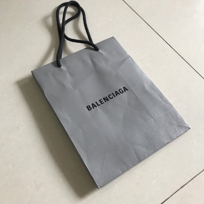 

(TERLARIS) Paperbag balenciaga small