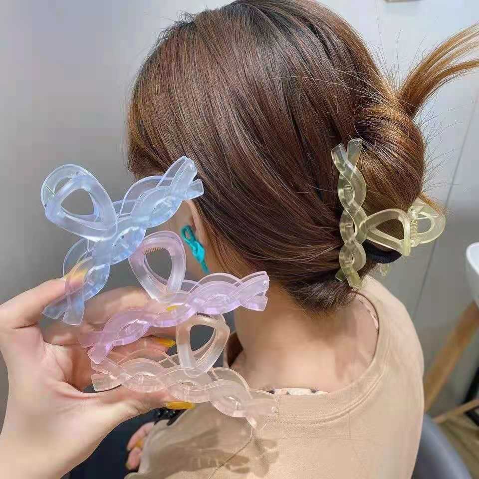 Frosted wavy large hairpin clip for women Hair accessories