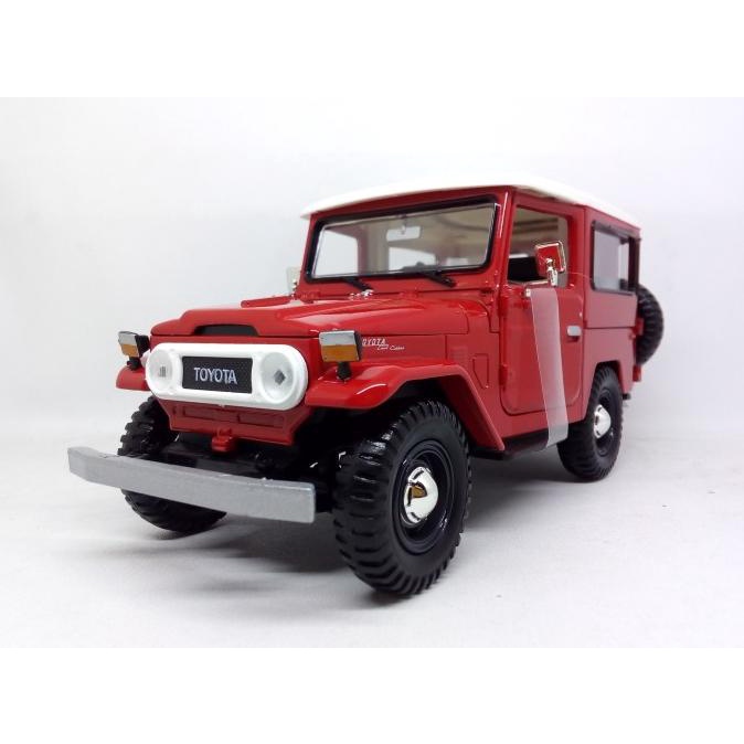 Miniatur Diecast Mobil Jeep Hardtop Toyota Land Cruiser Fj40 Merah