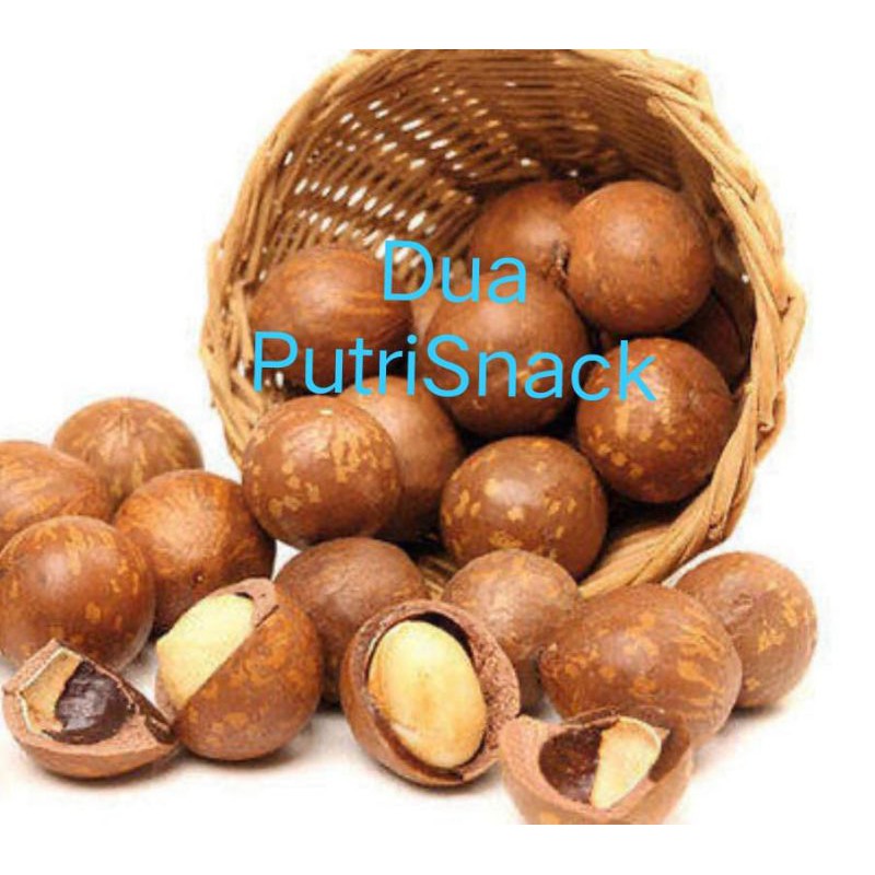 

macadamia matang pke kulit 250gr