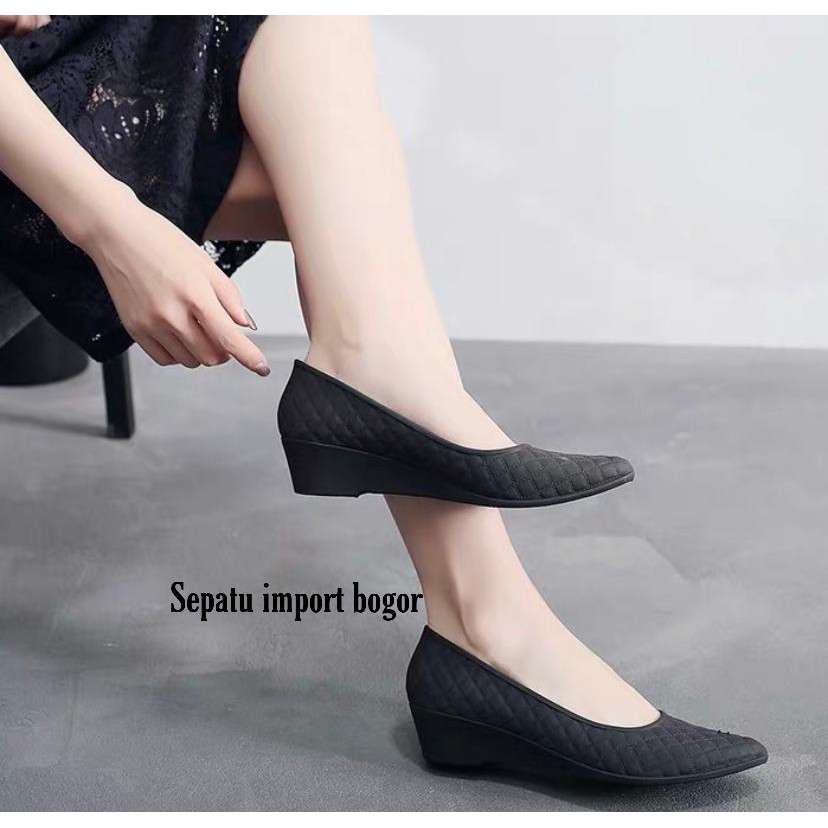 Sepatu JELLY hak ALINA A915