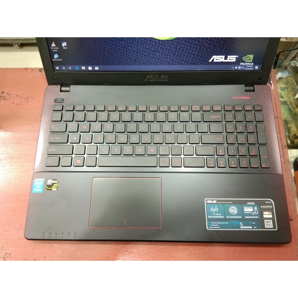 LAPTOP SECOND ASUS ROG X550JK CORE I7 RAM 8GB  GAMING DESAIN