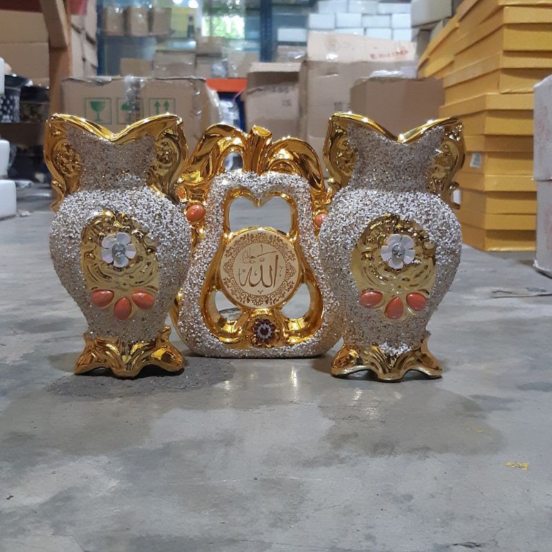 Jual vas bunga keramik Jual pajangan keramik import Jual pajangan lemari kaca Vas bunga keramik