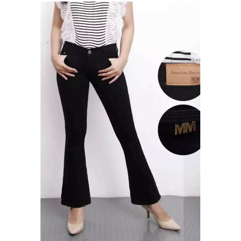Celana jeans wanita model terbaru//Celana wanita model cutbray