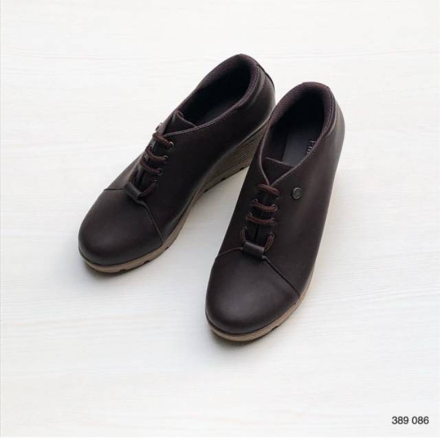 Sepatu Hak Wanita Elizabeth